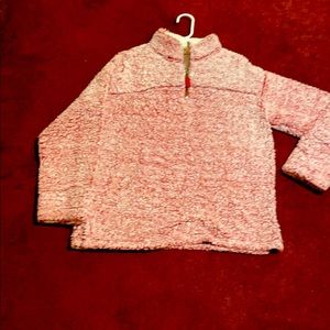 Women’s fleece half zip pull over.